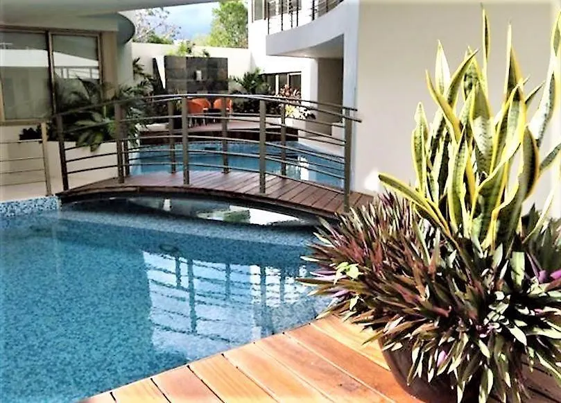 Stunning 1 Bedroom 1 Bathroom Modern Condo Few Blocks To The Beach And 5Th Avenue Playa del Carmen